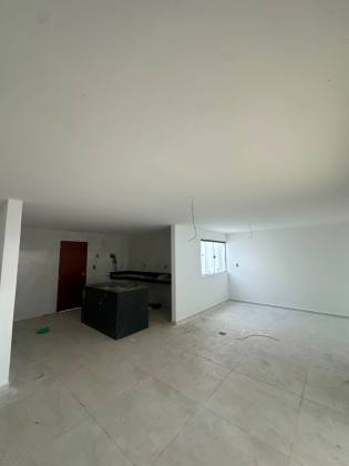 Casa de 150m² em Lote Raro de 450m² na Praia do Francês – Espaço e Lazer Únicos!