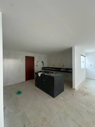 Casa de 150m² em Lote Raro de 450m² na Praia do Francês – Espaço e Lazer Únicos!