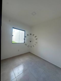 Casa Moderna de 3 Quartos (1 Suíte) em Rua Calçada na Praia do Francês | Amplo Quintal por R$ 550.000,00