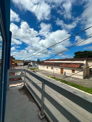 Oportunidade Única em Marechal Deodoro: Prédio Comercial e Residencial no Bairro Poeira