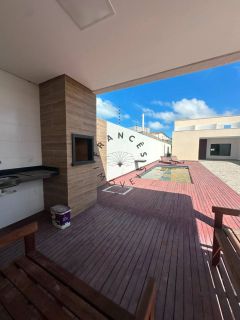Excelente Casa com Ampla Área de Lazer, 3 quartos, piscina e Vaga para 10 Carros