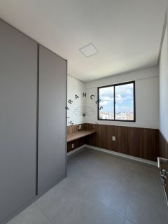 Apartamento Para Vender com 2 quartos 1 suítes no bairro ponta verde em Maceió