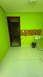 Casa Reformada para Aluguel no Via Mares