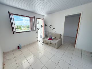 Apartamento à venda em boa localização