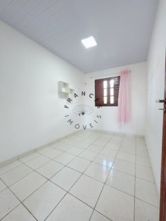 Apartamento à venda em boa localização