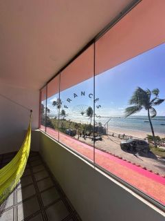 Pousada Pé na Areia com Café da Manhã e Barraca de Praia