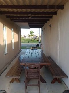 Casa em condomínio fechado com vista para o lago