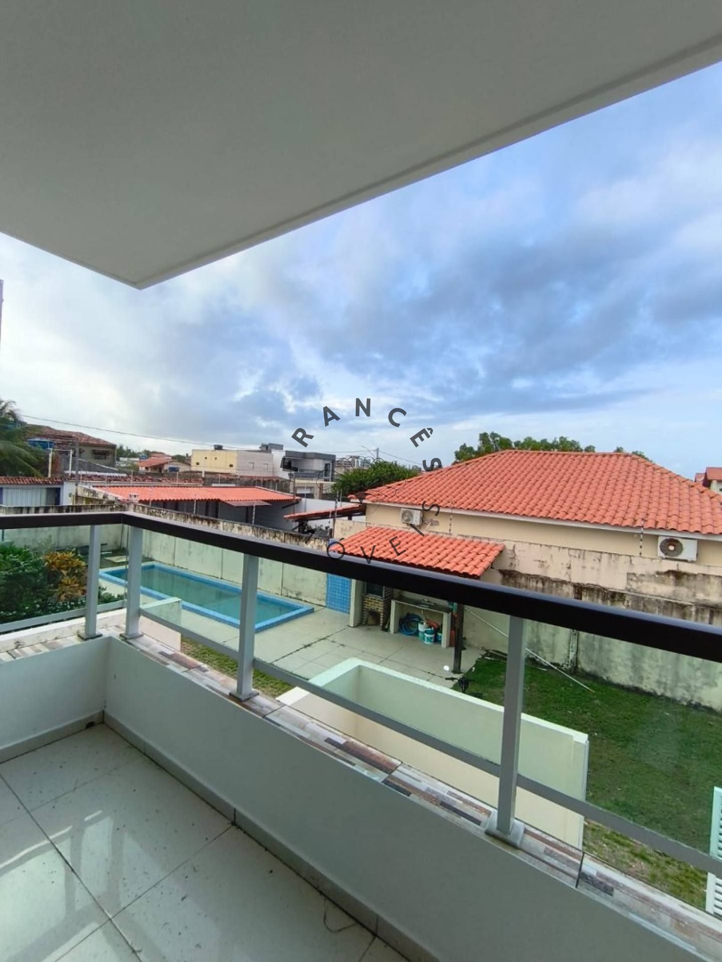 Duplex disponível para aluguel no condomínio Prime Residence