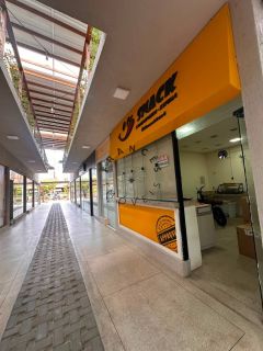 Ponto comercial em galeria na Praia do Francês