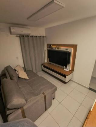 Casa Reformada à Venda no Condomínio Lagos do Francês