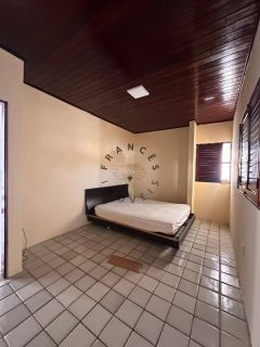 Casa Espaçosa com Área de Lazer Completa na Praia do Francês
