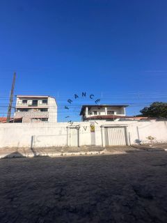Casa Espaçosa com Área de Lazer Completa na Praia do Francês
