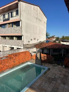 Casa Espaçosa com Área de Lazer Completa na Praia do Francês