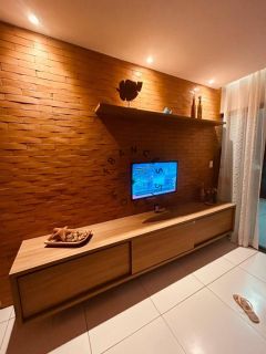 Apartamento 2 Quartos (1 suíte) com Móveis planejados.