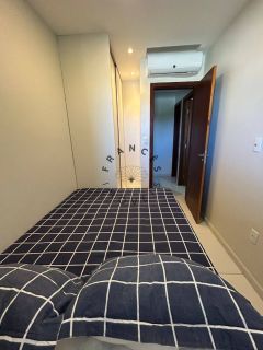 Apartamento 2 Quartos (1 suíte) com Móveis planejados.