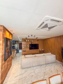 Residência Mobiliada de 3 Quartos (Suíte Master com Closet) no Via Mares | 180 m²