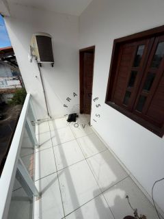 APARTAMENTO À VENDA NA PRAIA DO FRANCÊS