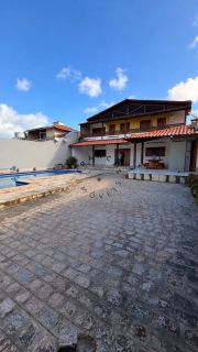 Casa com piscina e 2 suítes na Praia do Francês