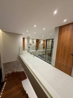 CASA DE ALTO PADRÃO COM 5 SUITES | CONDOMÍNIO GRANVILLE