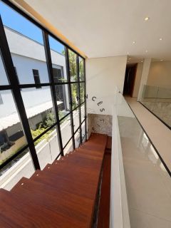 CASA DE ALTO PADRÃO COM 5 SUITES | CONDOMÍNIO GRANVILLE