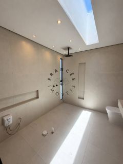 CASA DE ALTO PADRÃO COM 5 SUITES | CONDOMÍNIO GRANVILLE