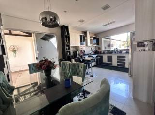 Casa à venda, 176 m² por R$ 780.000,00 - Jardim Tropical - Rio Branco/AC