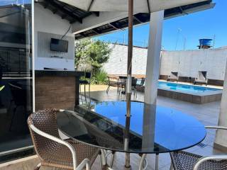 Casa à venda, 176 m² por R$ 780.000,00 - Jardim Tropical - Rio Branco/AC