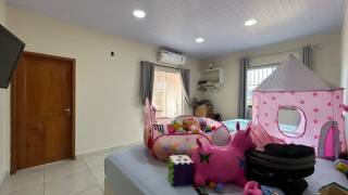 Sobrado com 4 dormitórios à venda, 410 m² por R$ 600.000,00 - Floresta - Rio Branco/AC