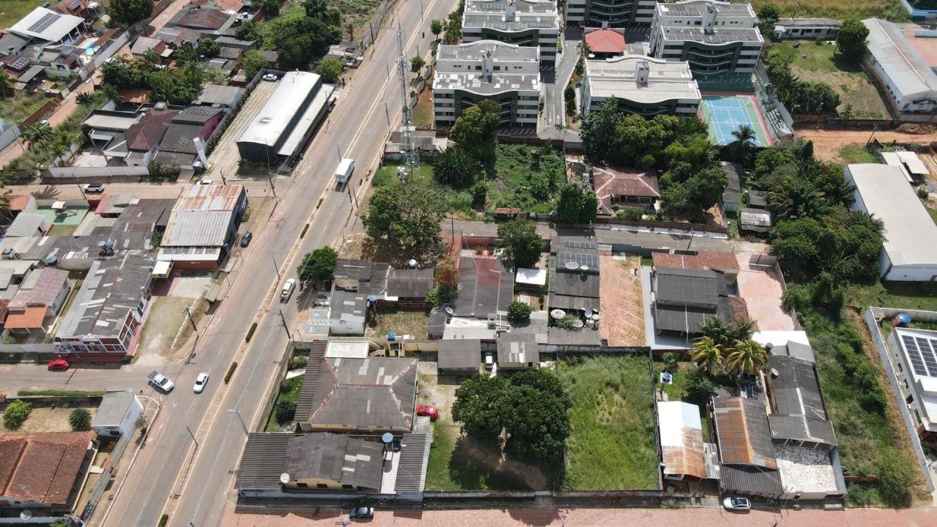 Imóvel comercial à venda - Av. Antônio da Rocha Viana