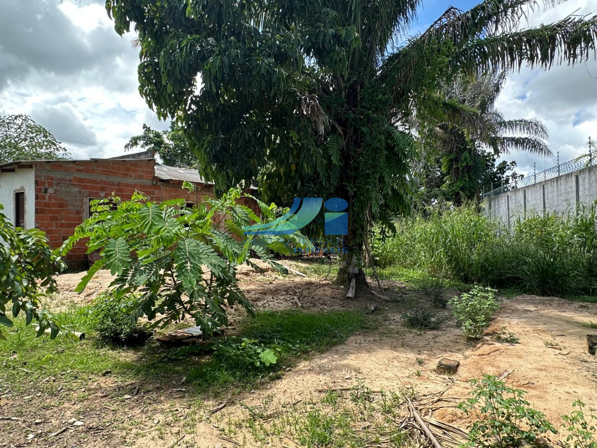 Terreno à venda na Capoeira