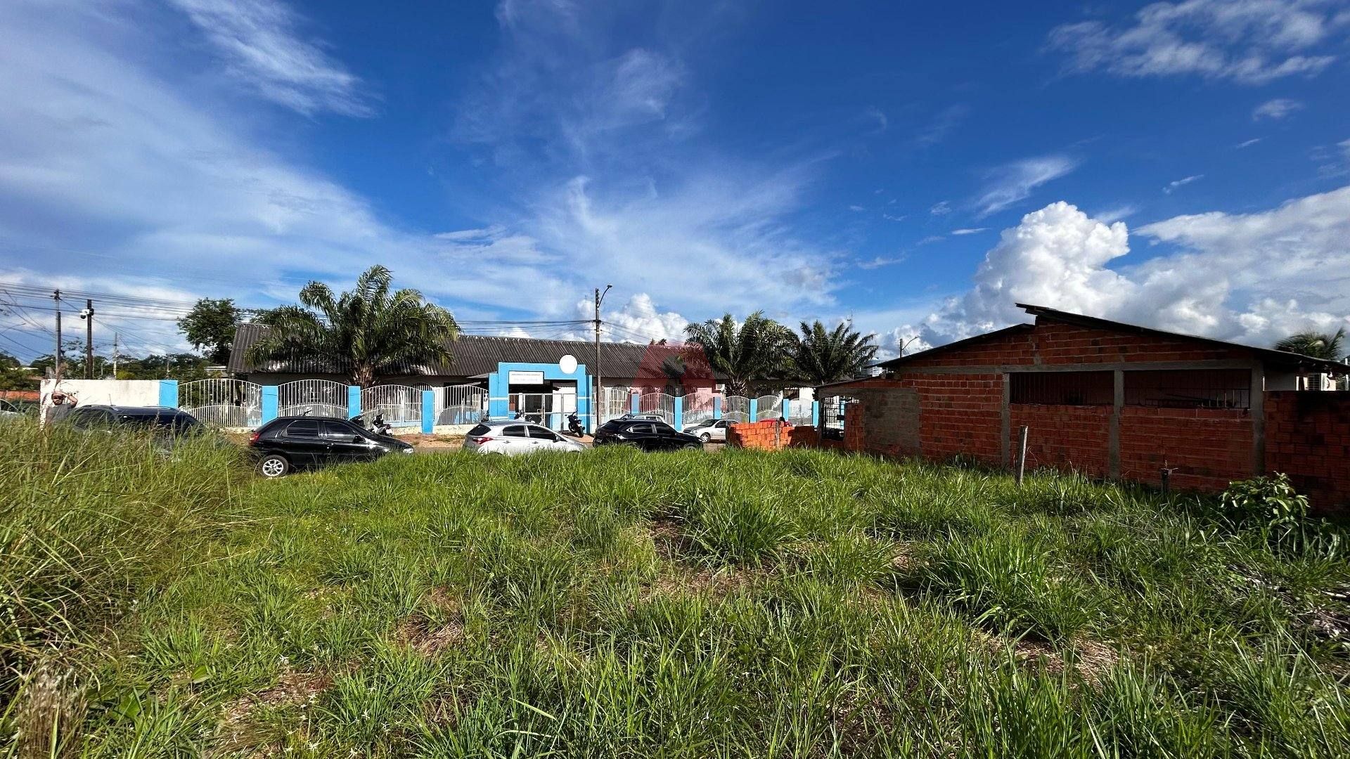 Lote à venda - Bairro Calafate