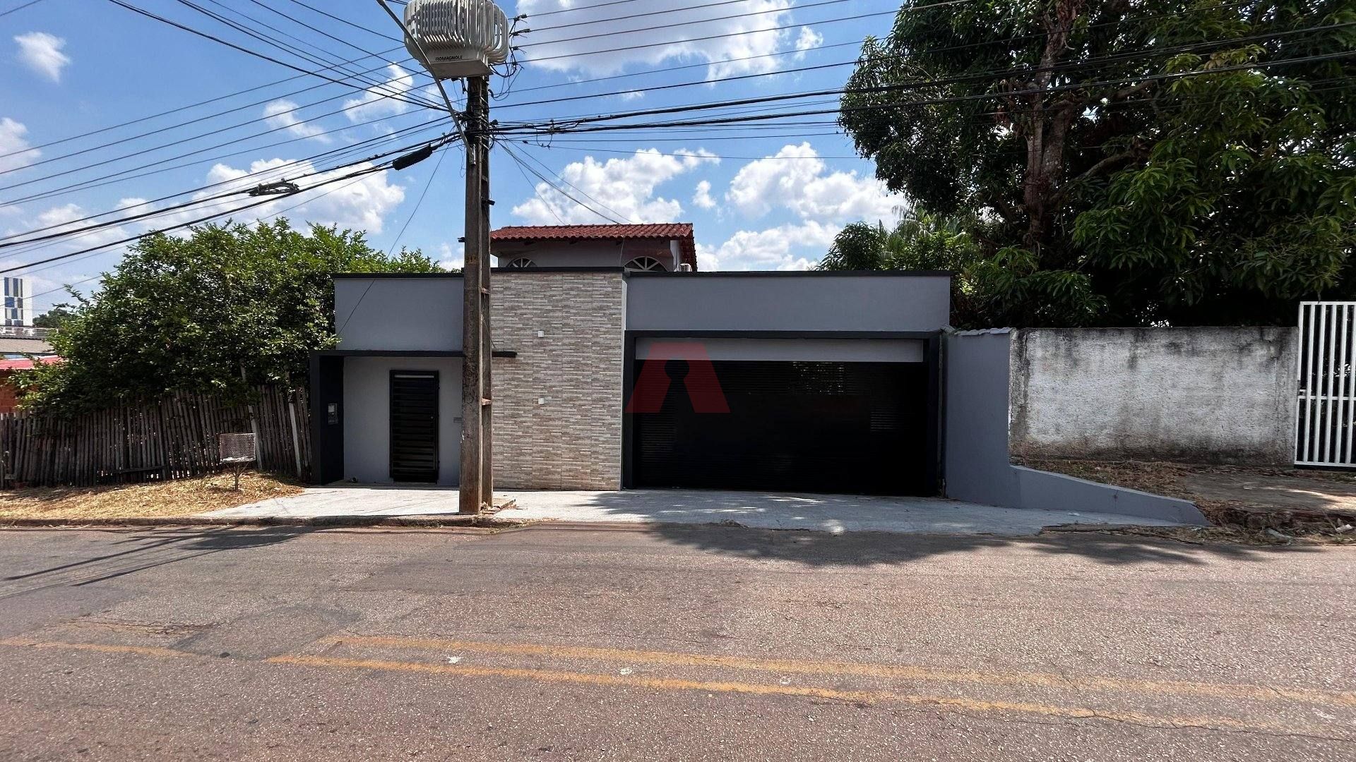 Residência à venda - Bairro: Isaura Parente