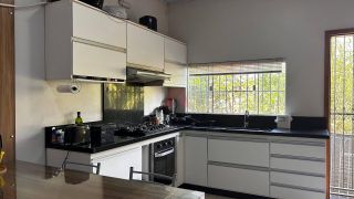 Residência à venda - Bairro: Isaura Parente