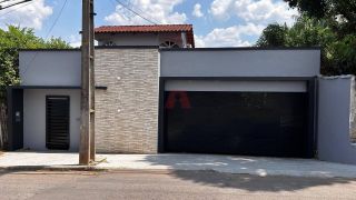 Residência à venda - Bairro: Isaura Parente