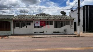 Casa comercial à venda