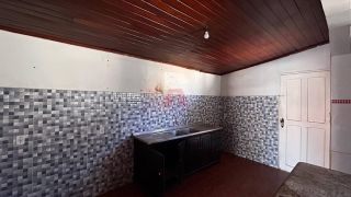 Residência à venda - Conj. Universitário