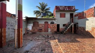 Residência à venda - Conj. Universitário