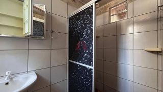Residência à venda - Conj. Universitário