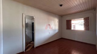 Residência à venda - Conj. Universitário