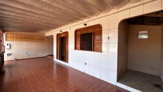 Residência à venda - Conj. Universitário