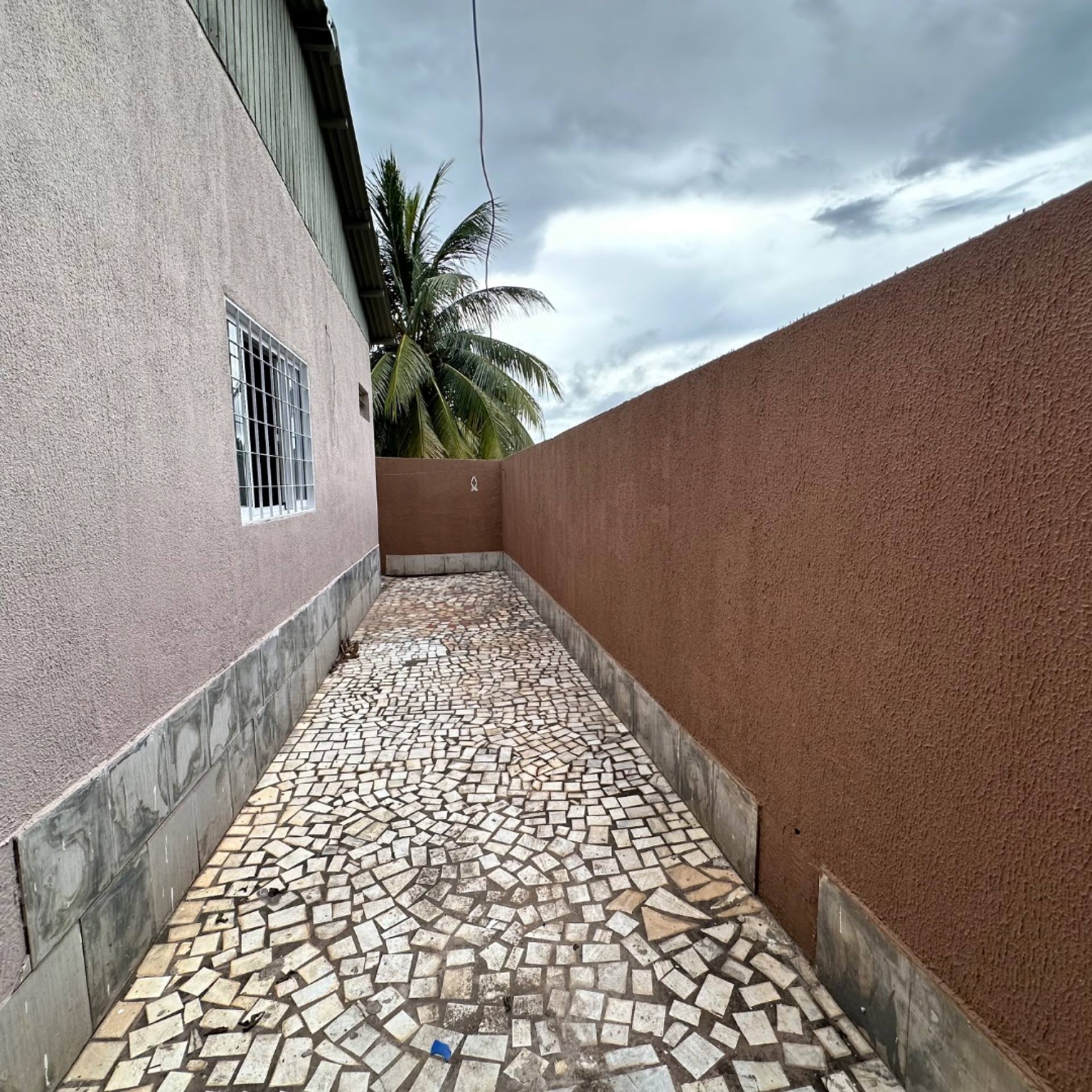Casa para venda 03 suítes Conj. Tangará