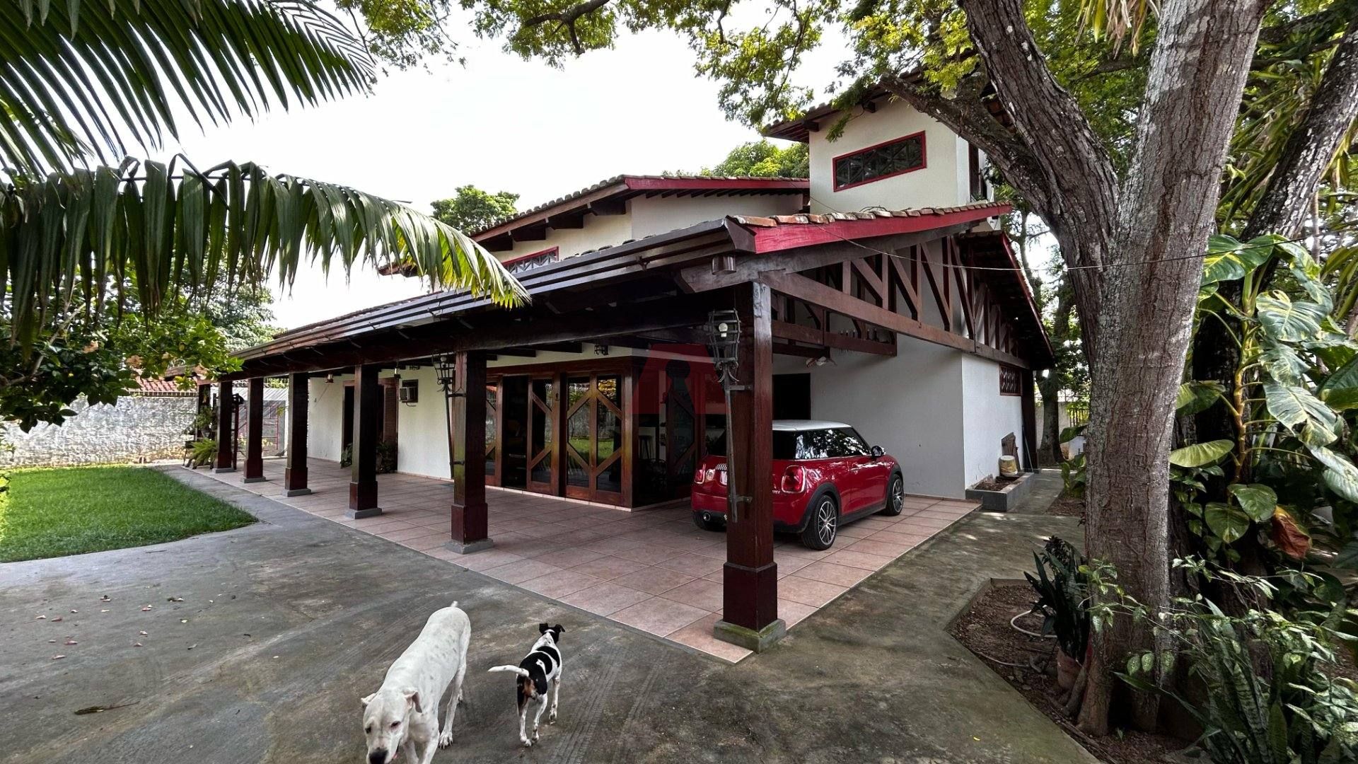 Casa à Venda - Bairro Isaura Parente