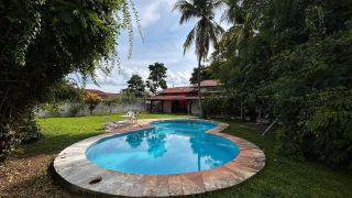 Casa à Venda - Bairro Isaura Parente