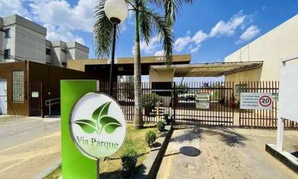 Apartamento Com 03 quartos, sendo 01 suíte cond. Via Parque - Semi Mobiliado