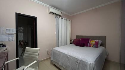 Residência à venda - Centro