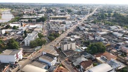 Residência à venda - Centro