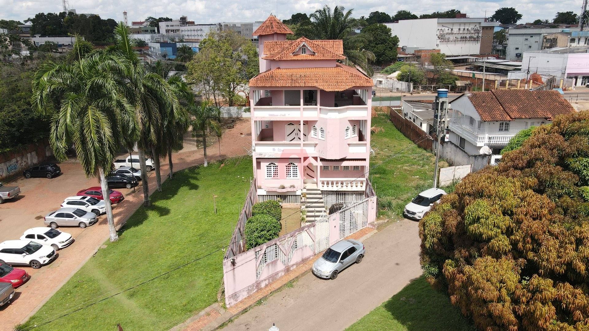 Residência à venda
