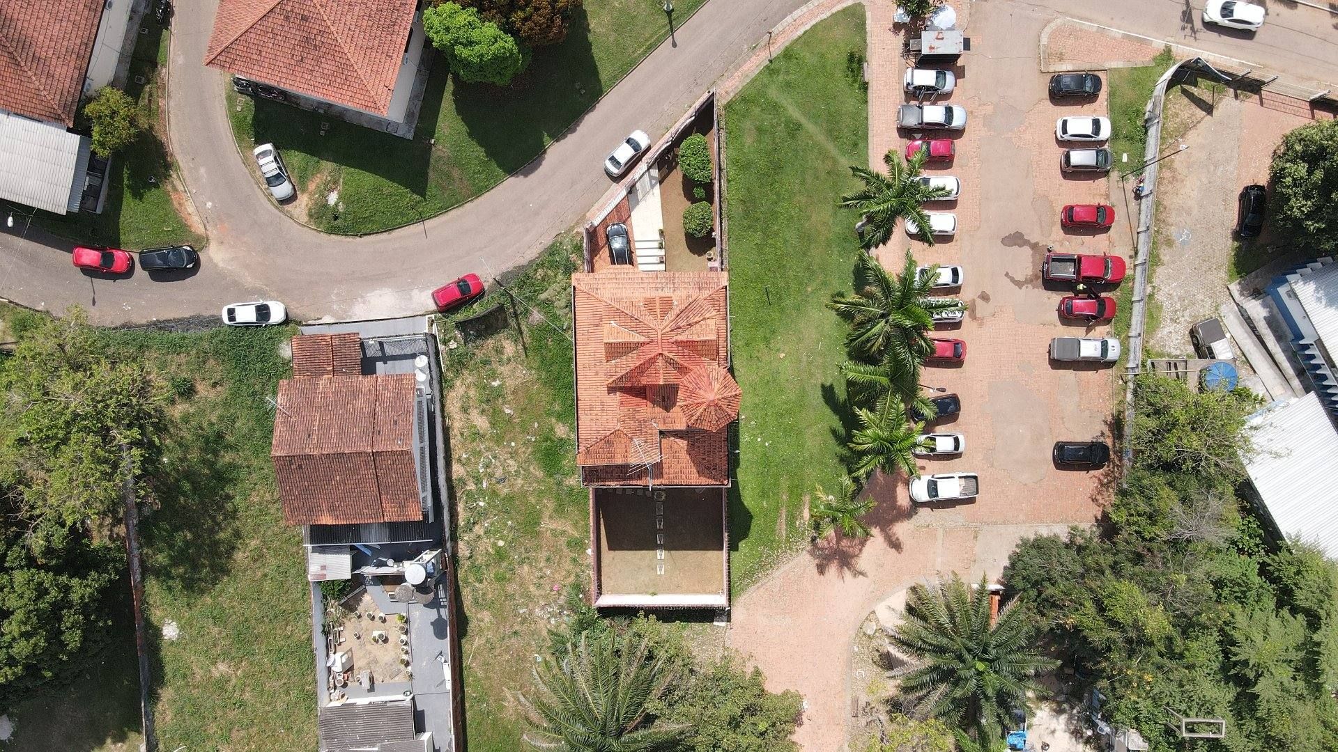 Residência à venda