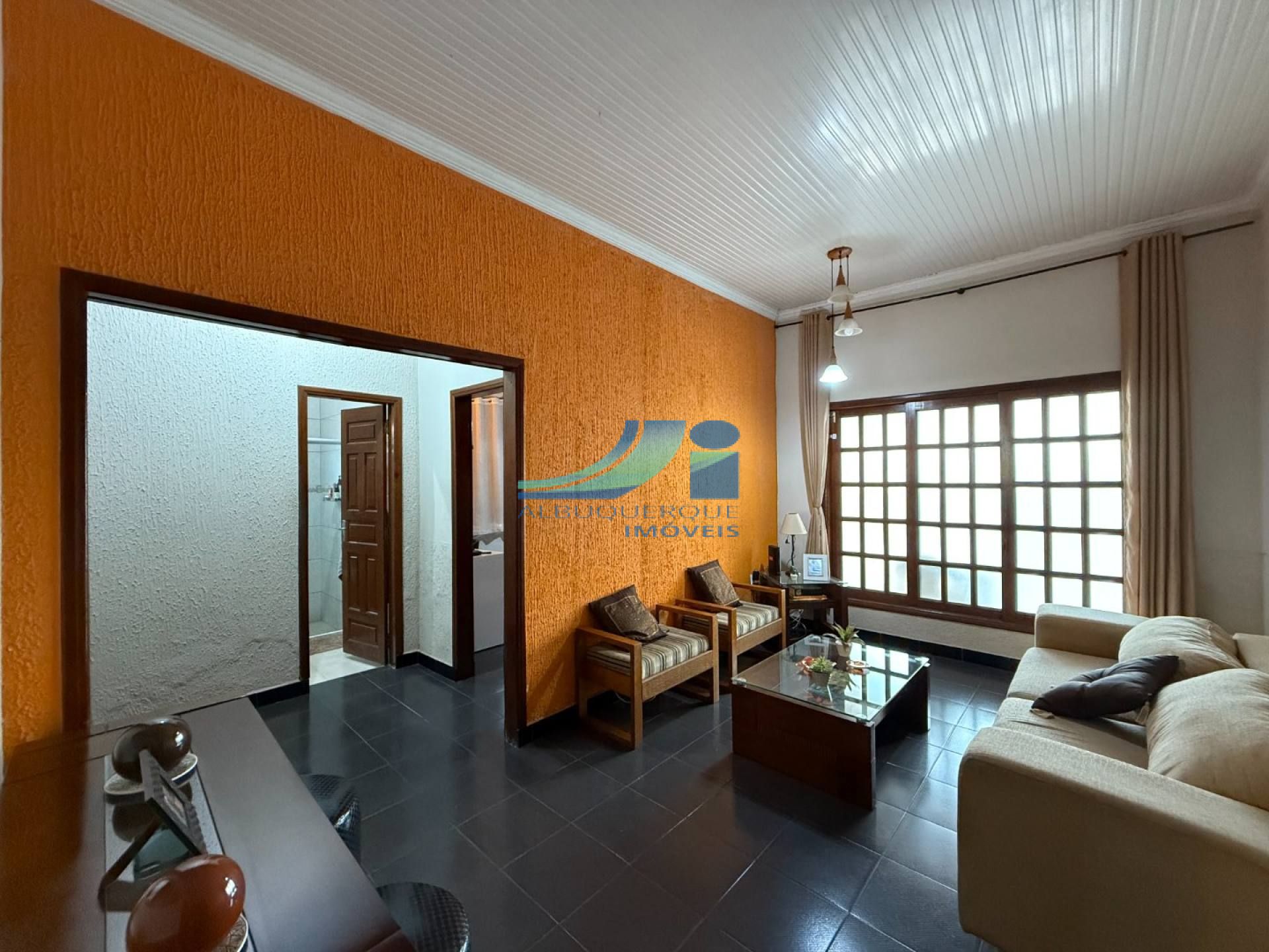 Casa à Venda - Conj. Tucumã