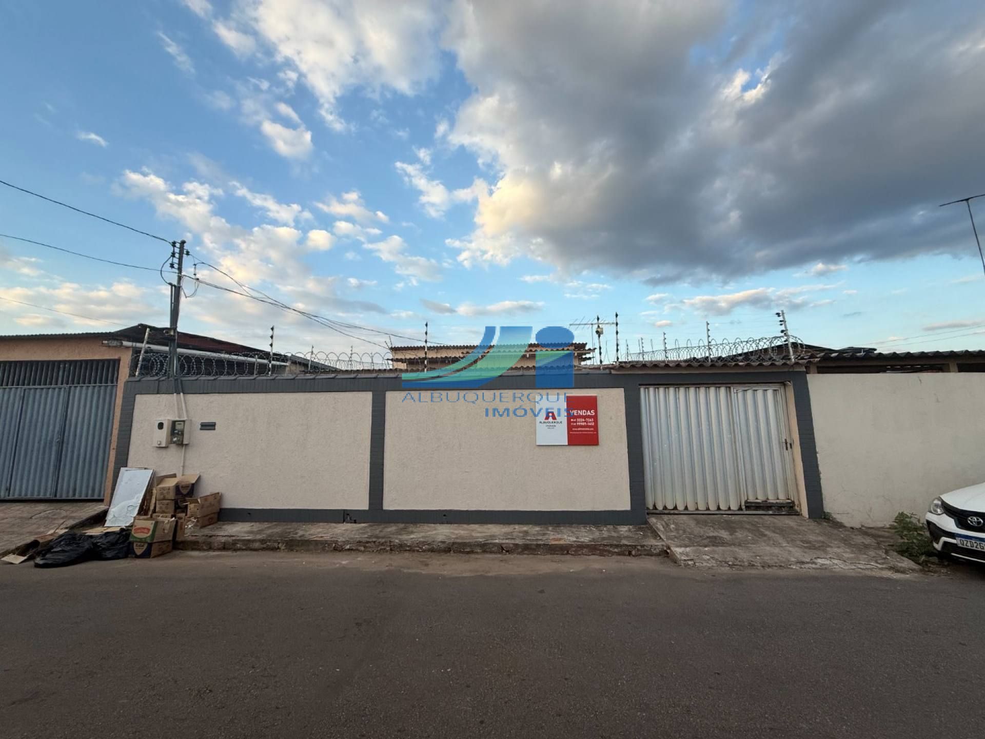 Casa à Venda - Conj. Tucumã
